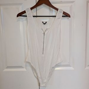 Sleeveless Ribbed Zip Up Bodysuit